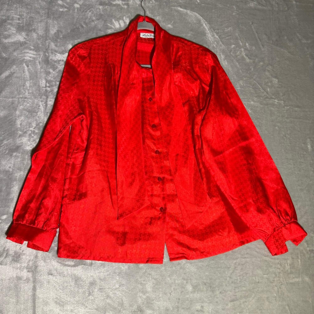 Vintage 80’s Bow Tie Blouse